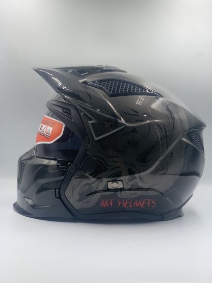 MT Street Fighter Darkness A2 Gloss Gray